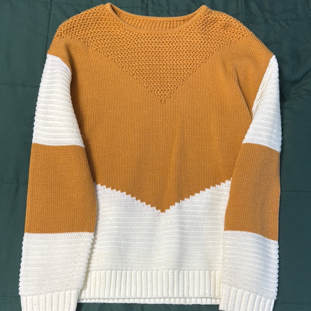 Colorblock Sweater in Mustard and White